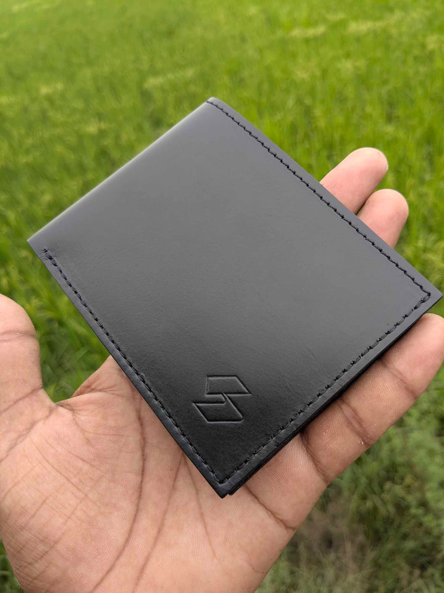The Fold - Black