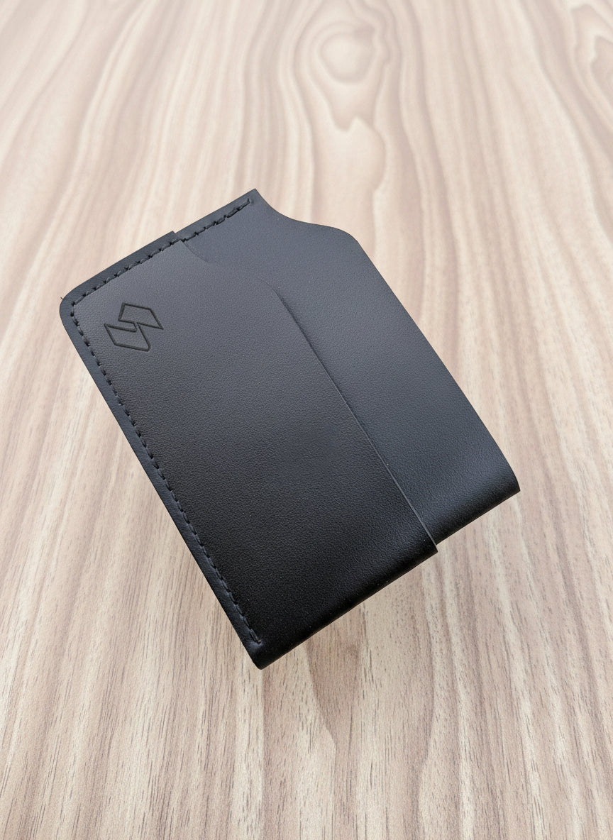 Essential - Card Holder
