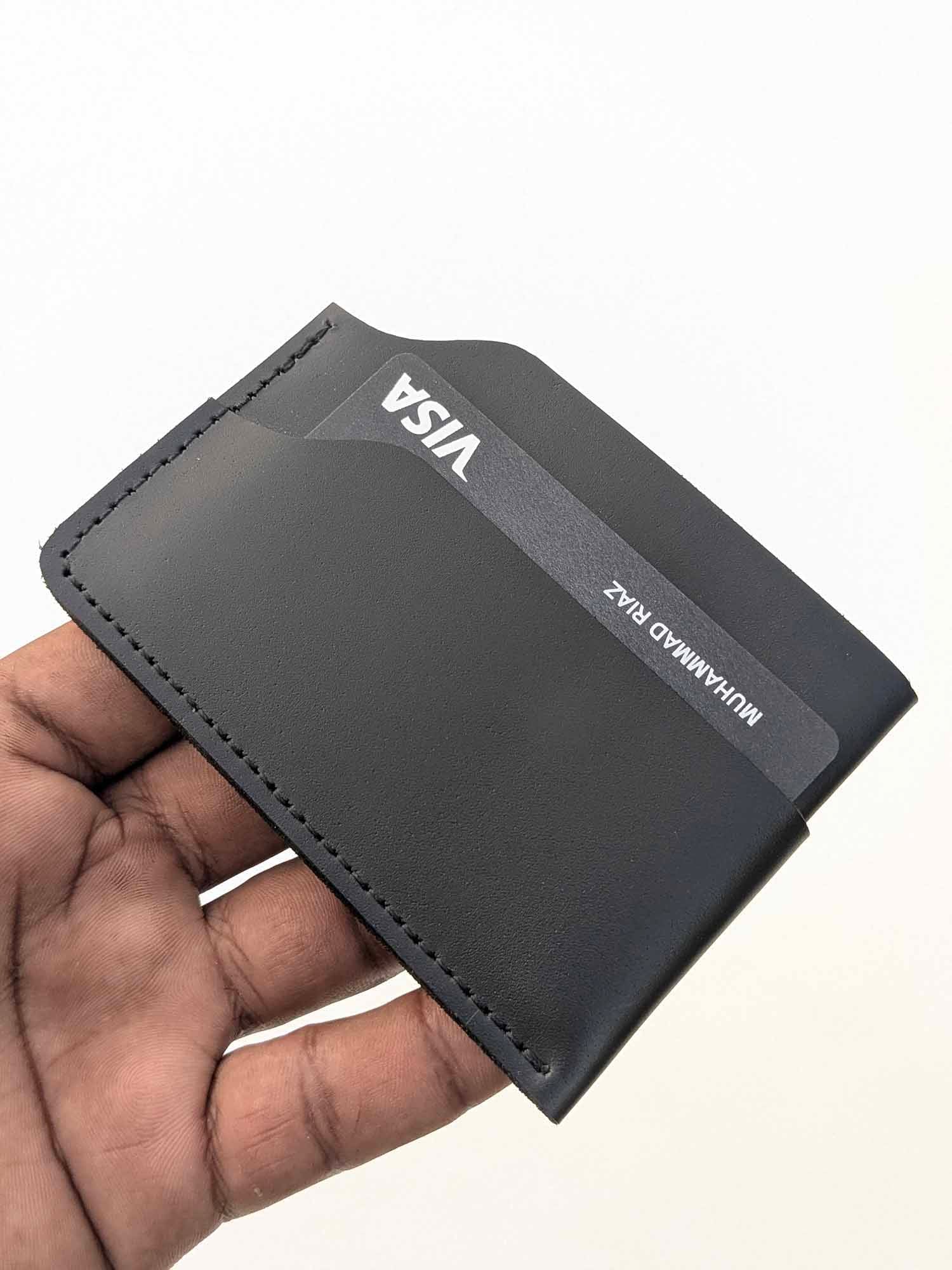 Essential - Card Holder